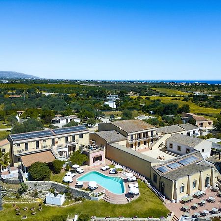 Hotel La Corte Del Sole Lido di Noto Exterior photo